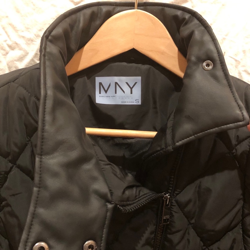 Andrew Marc Performance puffer jacket/vest - Picture 4 of 8